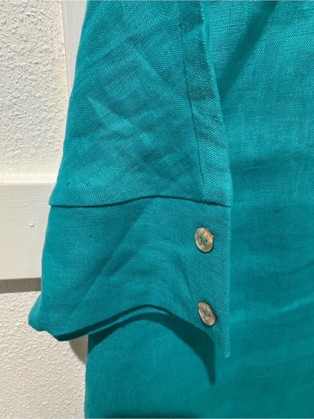 New! Lintco Turquoise Linen V-Neck Short Sleeve Top - Picture 6 of 6